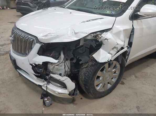 5GAKVBKDXHJ308015 2017 BUICK ENCLAVE Белый Вид спереди