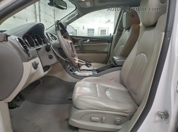 5GAKVCKD5GJ276448 2016 BUICK ENCLAVE Белый Вид салона спереди