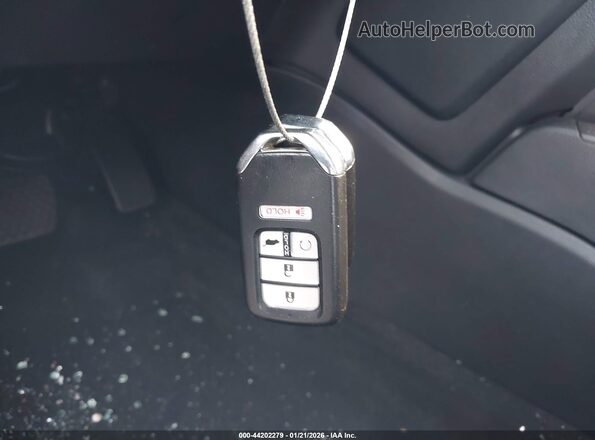 5J6RW2H80LL008690 2020 HONDA CR-V Red Widok deski rozdzielczej