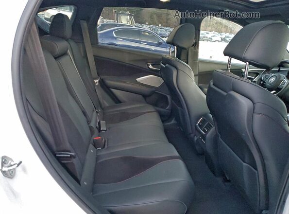 5J8TC2H86RL016789 2024 ACURA RDX White Widok wnętrza z tyłu