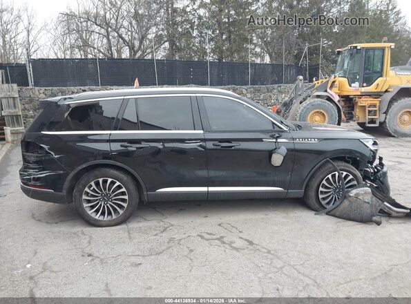 5LM5J6XC9RGL03040 2024 LINCOLN AVIATOR Черный Вид задней части салона