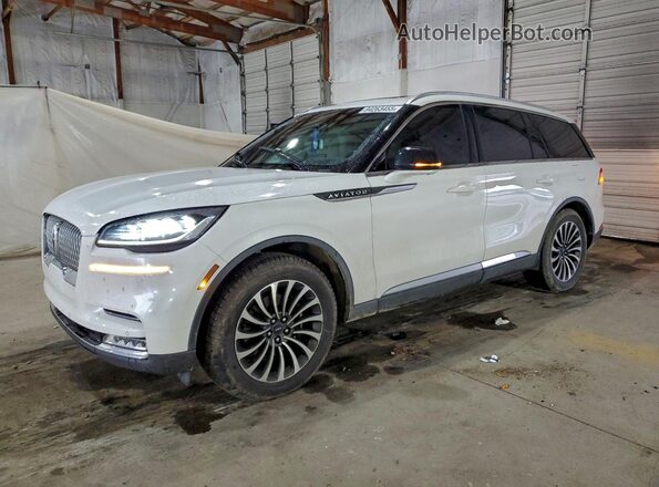 5LM5J7XC2MGL07428 2021 LINCOLN AVIATOR White Vista tres cuartos delantera izquierda