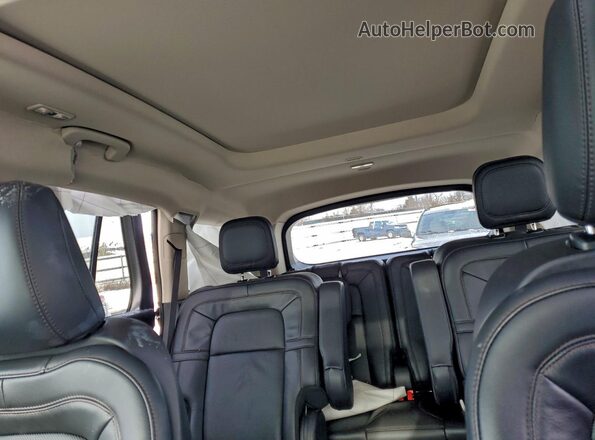 5LM5J7XC2RGL08568 2024 LINCOLN AVIATOR Бордовый Вид задних сидений