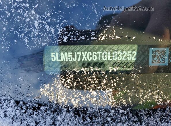 5LM5J7XC6TGL03252 2026 LINCOLN AVIATOR Black Widok naklejki z numerem VIN