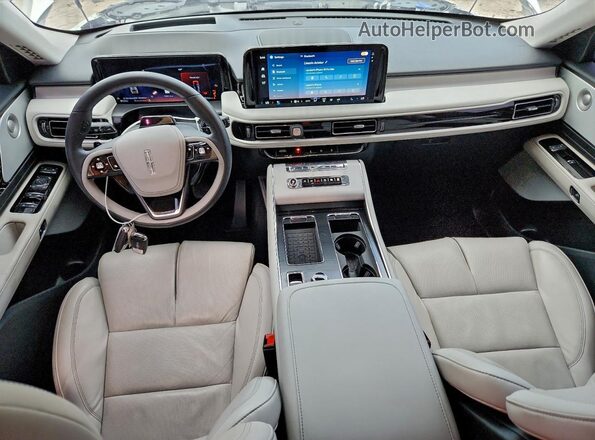5LM5J7XC8SGL21766 2025 LINCOLN AVIATOR White Vista del salpicadero