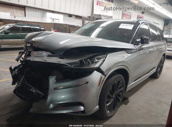 5LM5J7XCXRGL04915 2024 LINCOLN AVIATOR Серый Передняя левая четверть