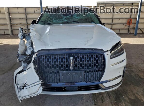 5LMCJ1CAXPUL22385 2023 LINCOLN CORSAIR Белый Вид спереди