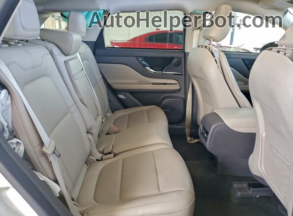 5LMCJ1CAXPUL22385 2023 LINCOLN CORSAIR Белый Вид задней части салона