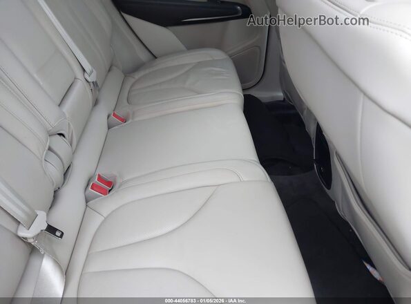 5LMCJ2D90JUL11848 2018 LINCOLN MKC White Widok naklejki z numerem VIN