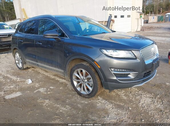 5LMCJ2D90KUL49727 2019 LINCOLN MKC Gray Przód prawy