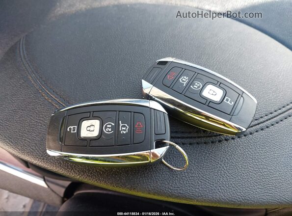 5LMCJ2D90KUL49727 2019 LINCOLN MKC Gray Widok deski rozdzielczej