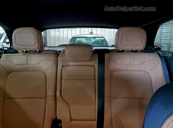 5LMCJ2DA8PUL07050 2023 LINCOLN CORSAIR Purple Vista de los asientos traseros