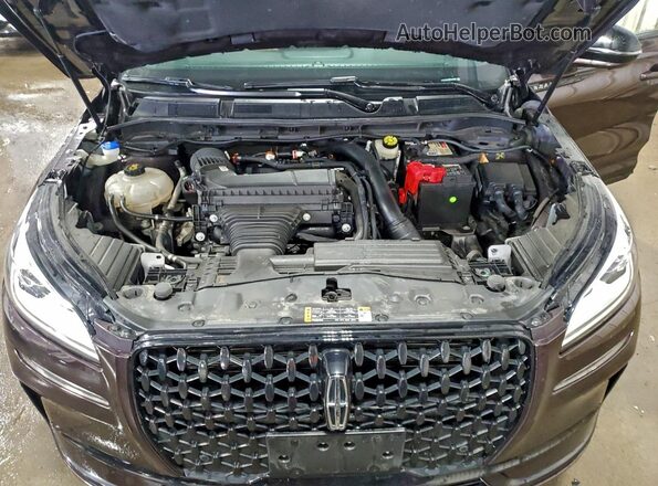 5LMCJ2DA8PUL07050 2023 LINCOLN CORSAIR Purple Vista del compartimento del motor