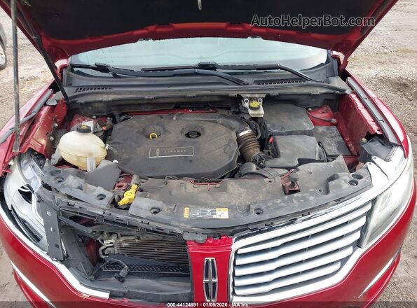 5LMCJ3C95JUL18673 2018 LINCOLN MKC Красный Вид сзади
