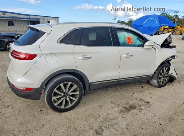 5LMCJ3C9XKUL02034 2019 LINCOLN MKC White Trasero derecho