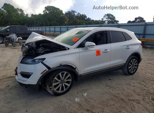 5LMCJ3C9XKUL02034 2019 LINCOLN MKC White Vista tres cuartos delantera izquierda