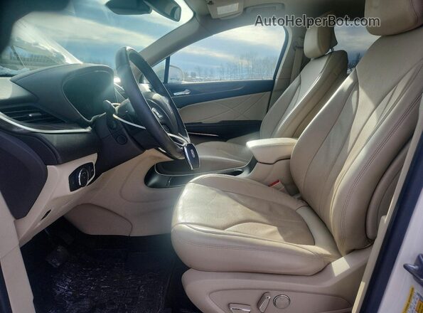 5LMCJ3D93KUL06344 2019 LINCOLN MKC White Vista interior delantera