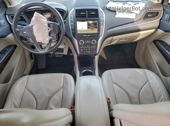 5LMCJ3D94JUL32532 2018 LINCOLN MKC Синий Вид панели приборов