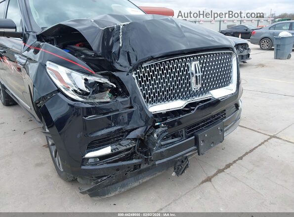 5LMJJ2KT6MEL02835 2021 LINCOLN NAVIGATOR Черный Вид спереди
