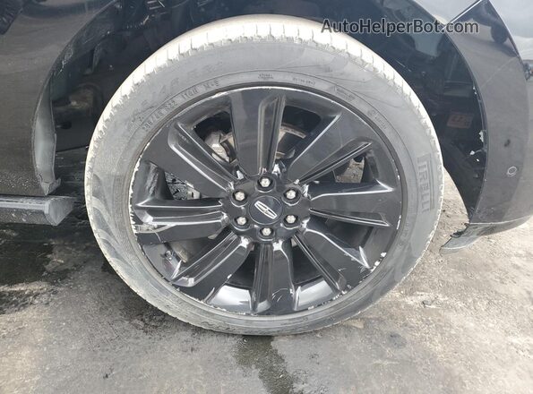 5LMJJ2LGXPEL10846 2023 LINCOLN NAVIGATOR Черный 