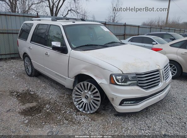5LMJJ2LT7HEL06977 2017 LINCOLN NAVIGATOR Белый Передняя правая четверть