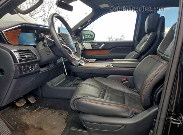 5LMJJ2TGXPEL03069 2023 LINCOLN NAVIGATOR Черный Вид салона спереди