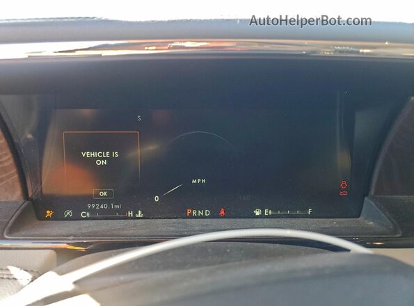 5LMJJ3HT1JEL05439 2018 LINCOLN NAVIGATOR Красный Вид щитка приборов