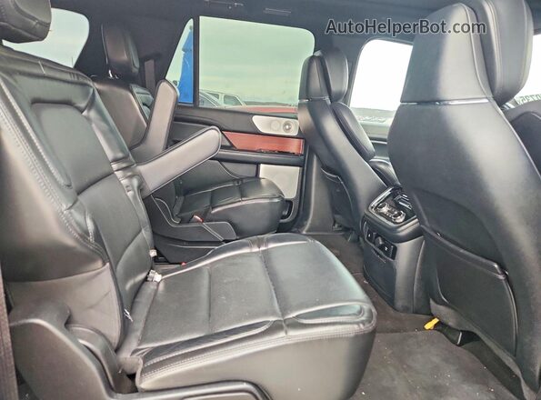 5LMJJ3KT3MEL08341 2021 LINCOLN NAVIGATOR Черный Вид задней части салона