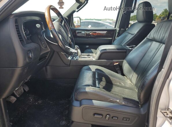 5LMJJ3LT2GEL04784 2016 LINCOLN NAVIGATOR Серебряный Вид салона спереди