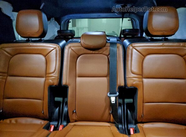 5LMJJ3LT2MEL07955 2021 LINCOLN NAVIGATOR Black Հետևի նստատեղերի տեսք