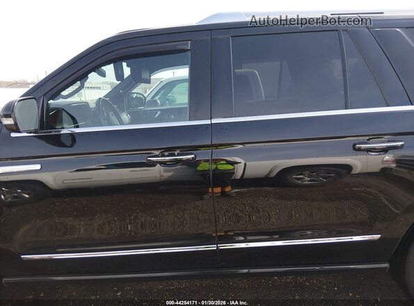 5LMJJ3LT7MEL09510 2021 LINCOLN NAVIGATOR Черный 