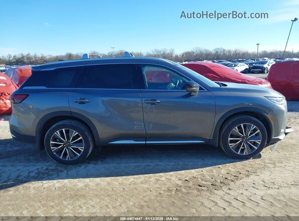 5N1AL1FS9TC337128 2026 INFINITI QX60 Pewter Սալոնի հետևի տեսք
