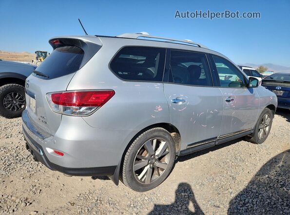 5N1AR2MM2GC671001 2016 NISSAN PATHFINDER Серебряный Задняя правая четверть