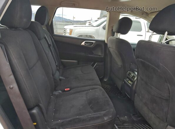 5N1AR2MM3GC665739 2016 NISSAN PATHFINDER White Սալոնի հետևի տեսք