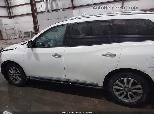 5N1AR2MN9GC632141 2016 NISSAN PATHFINDER Белый Панорамный вид салона 360°