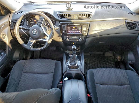 5N1AT2MVXJC725131 2018 NISSAN ROGUE Gray Vista del salpicadero