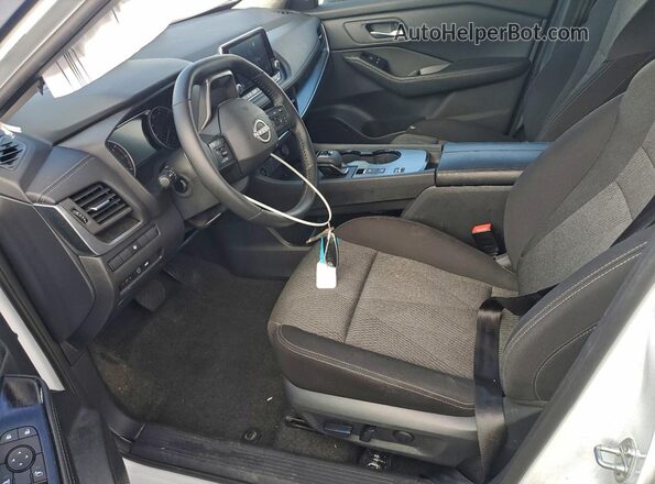 5N1BT3BA4SC785515 2025 NISSAN ROGUE White Front interior view