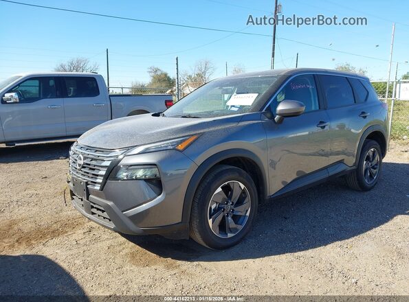 5N1BT3BA9TC687601 2026 NISSAN ROGUE Серый Передняя левая четверть