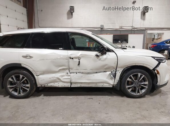 5N1DL1FS7PC376044 2023 INFINITI QX60 White Widok z przodu
