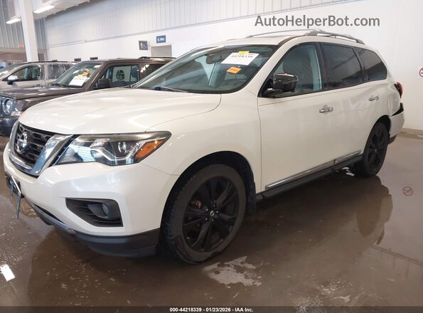 5N1DR2MM0HC663770 2017 NISSAN PATHFINDER Белый Передняя левая четверть