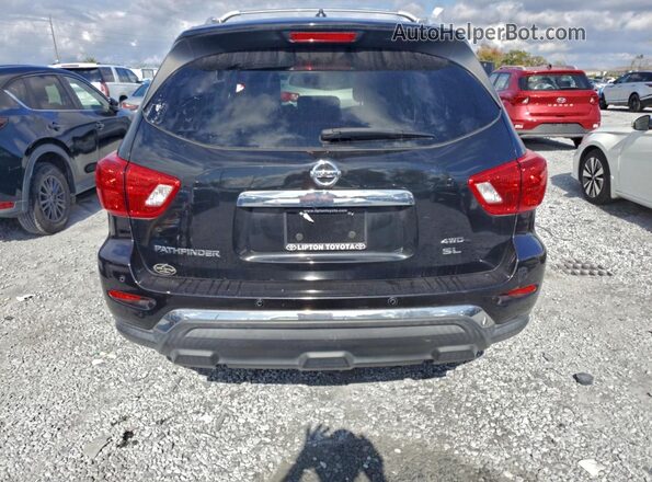 5N1DR2MM1HC629742 2017 NISSAN PATHFINDER Черный Вид сзади