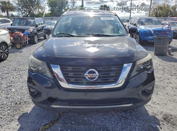 5N1DR2MM1HC629742 2017 NISSAN PATHFINDER Черный Вид спереди
