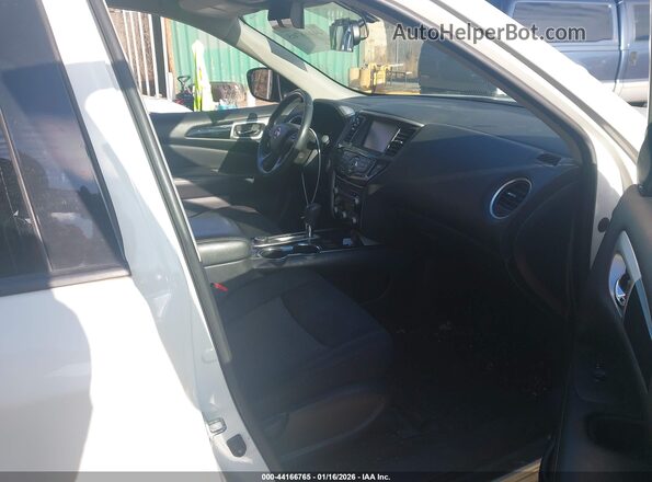 5N1DR2MM3JC634401 2018 NISSAN PATHFINDER White Вид салону спереду