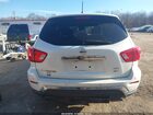2018 Nissan Pathfinder Sv White vin: 5N1DR2MM3JC634401