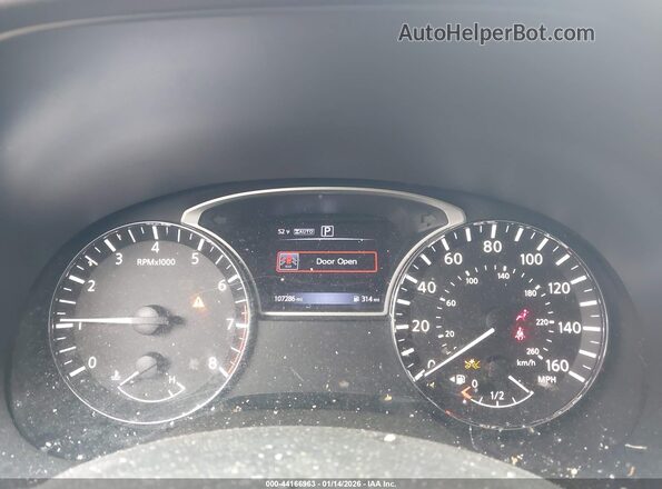 5N1DR2MM4JC614433 2018 NISSAN PATHFINDER Серый Вид задних сидений