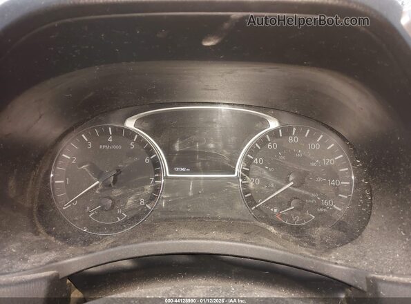 5N1DR2MM5JC637204 2018 NISSAN PATHFINDER Silver Вид задніх сидінь