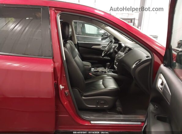 5N1DR2MM7KC591182 2019 NISSAN PATHFINDER Красный Вид салона спереди