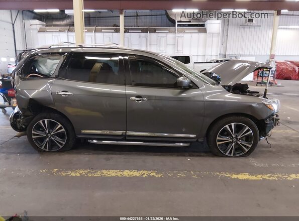 5N1DR2MM9KC636218 2019 NISSAN PATHFINDER Gray Вид задньої частини салону