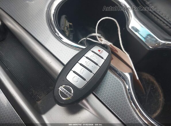 5N1DR2MMXKC636177 2019 NISSAN PATHFINDER Серебряный Вид панели приборов