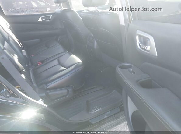 5N1DR2MN0HC647982 2017 NISSAN PATHFINDER Черный Вид наклейки с VIN-кодом